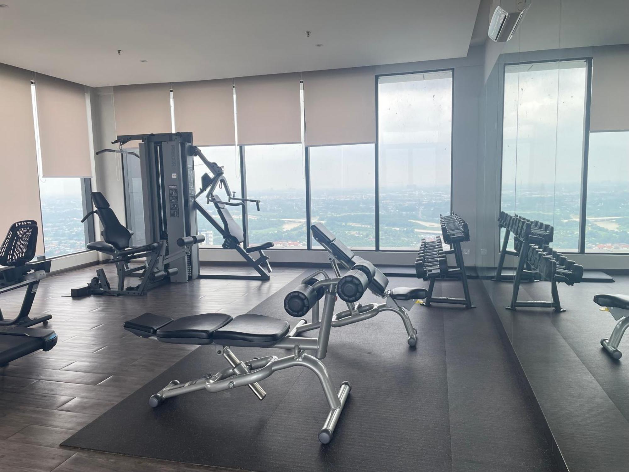 H Hill10 I-city Apartment