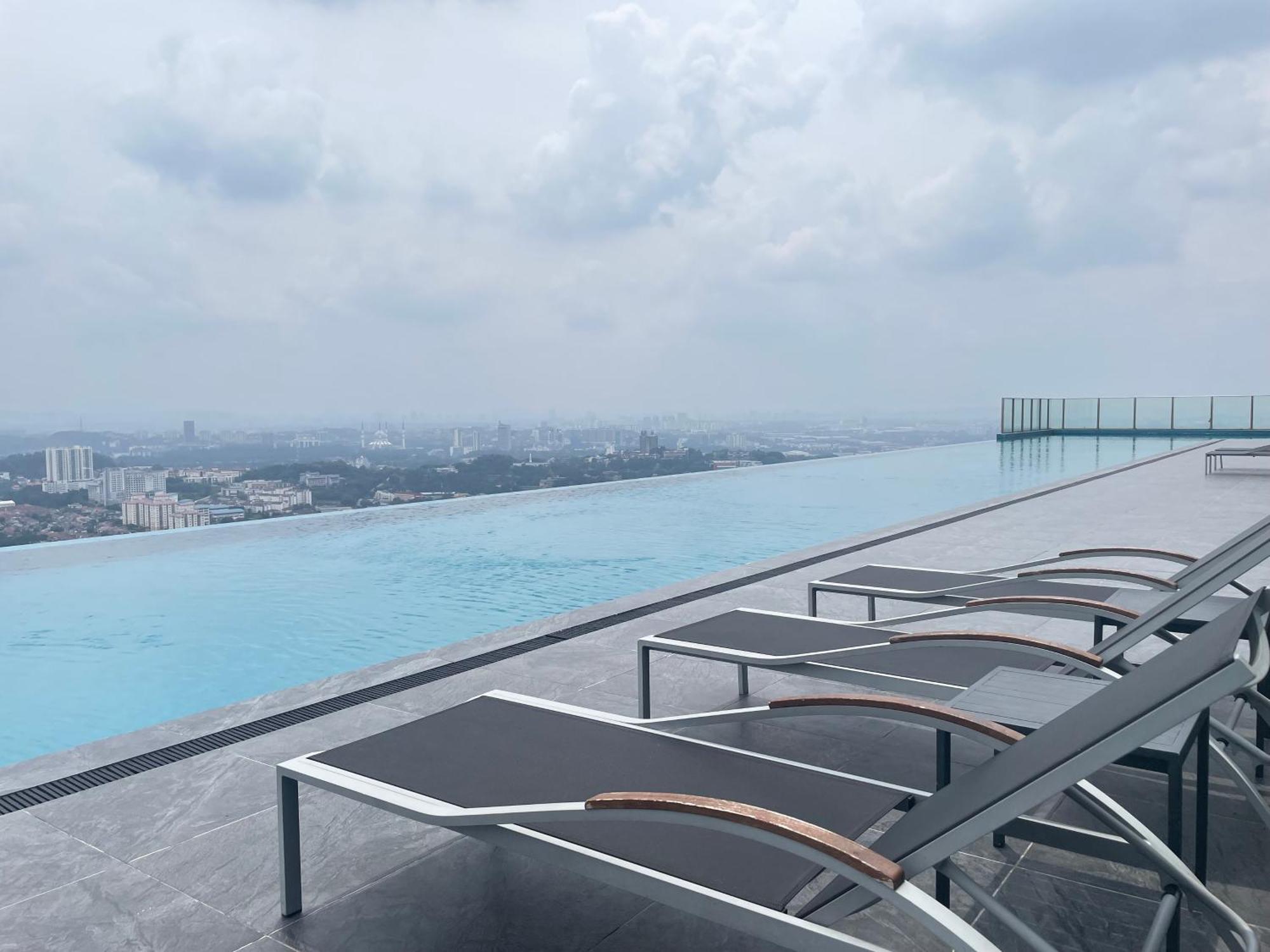 Apartment H Hill10 I-city